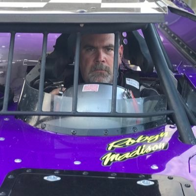 Driver of MHM #19 emod/economod. Former RUSH Late Model driver. Account managed by Robyn! 😂