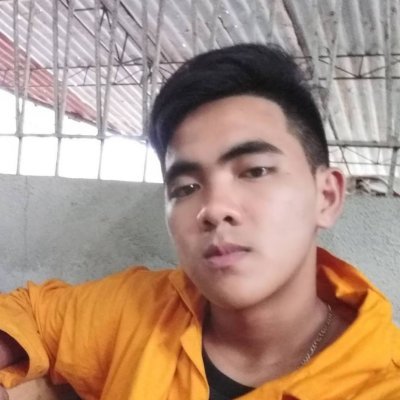 cristianaranton's profile picture. simple lang pero seloso