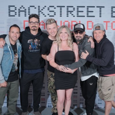 I'm only on twitter for @nickcarter & @backstreetboys ❤️Followed by Nick Carter on 10/17/19