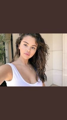 huge fan of selena Gomez and support her always