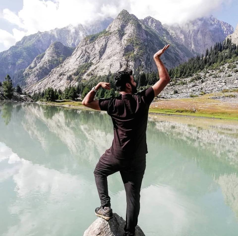 saadivlog's profile picture. Software Engineer by profession and vlogger by passion.
Youtube: saadi vlog