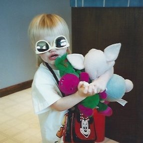 bernadetteb10_'s profile picture. I like sports.