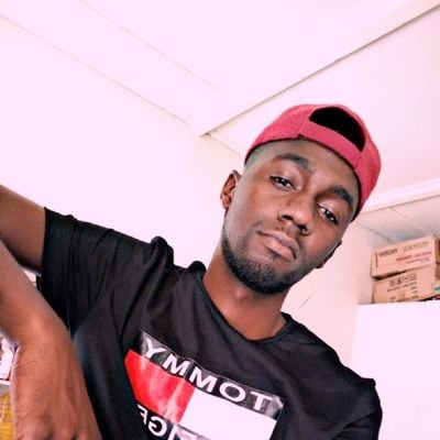 stevenkapika's profile picture. Simple & Shy..!