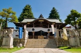 荒川区に鎮座する尾久八幡神社の公式アカウントです。 
【御祈願】
10:00～15:00（最終受付 14:30）※要予約 
【授与品・御朱印の頒布】
10:00～16:00 ※神職不在の場合有り 
【アクセス】 
・都電荒川線 宮ノ前停留所 下車すぐ 
・日暮里・舎人ライナー熊野前駅徒歩5分
・JR田端駅徒歩15分