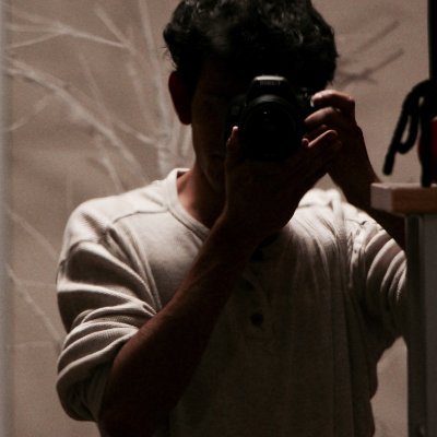 AnamAfroz1's profile picture. Petrolhead at heart. Electrical Engineering Student. Graphic Designer at internship. Car designer, guitarist, bassist, pianist, photographer by hobby.