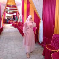 Dwi Kurniawati (@dwikurnia18) 's Twitter Profile