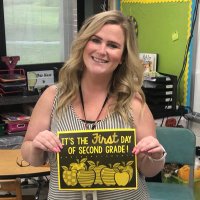 Miss Yake (@missyakesclass) 's Twitter Profile