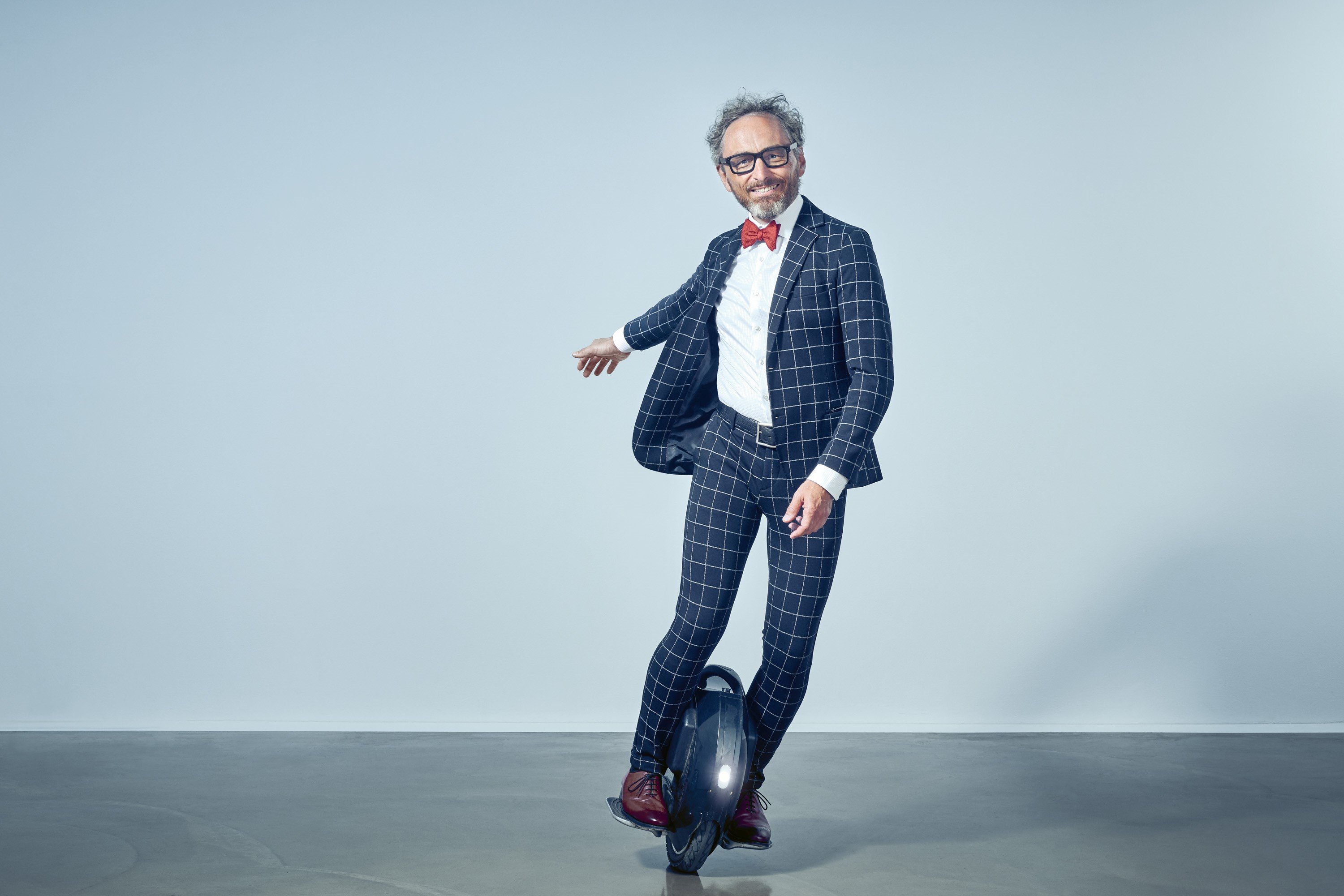 _christophholz's profile picture. 🎤 Keynote Speaker 🤖 Digital Sensemaker 🎧 Podcaster 🕴️ Business Angel 🚀 Rocket Scientist 🦾 Silicon Valley Entrepreneur 🤓 IT-Nerd