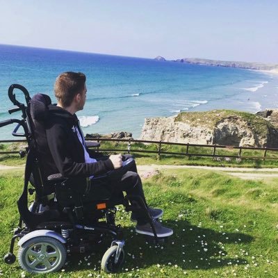 Lifestyle & Disability Blogger - “A Life on Wheels” 🎧 Presenter at @chaosradiouk