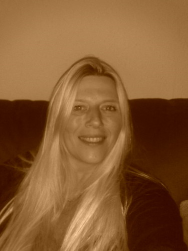 SandraKosterman's profile picture. De kunst van het leven is beleven | coaching | kunstenaar | mixed media | http://t.co/cAEvyoER5N