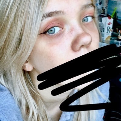 somesomewhy's profile picture. Учусь в меде, ненавижу доту, продала здоровье за клубничный молочный коктейль. Безпанчвумен