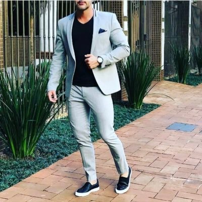 2010Helpcenter's profile picture. 