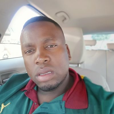 Livin ma life lyk its golden...!Who I ws lst year & who I'm this year ar 2 totally different ppl...wanted by many, taken by none, lukin at some, bt waitin 4 one