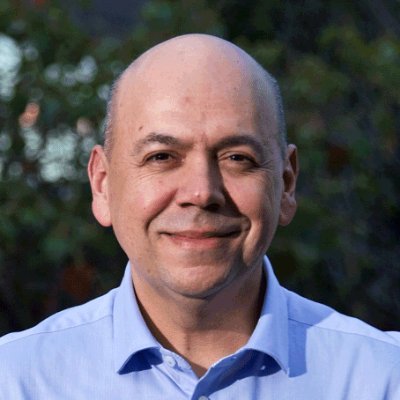 Escritor. Ayudo a contar lo que personas y empresas, son, piensan y hacen. Lo que quieren significar. https://t.co/KsAnwmJGsd