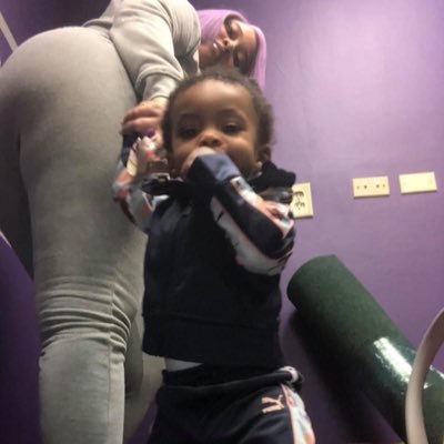 I’m that baby mama 🤪 I keep it 💯 with whoever bout mines ...in will forever be in my bag plus his bag n his side bitch too 😁 ho period