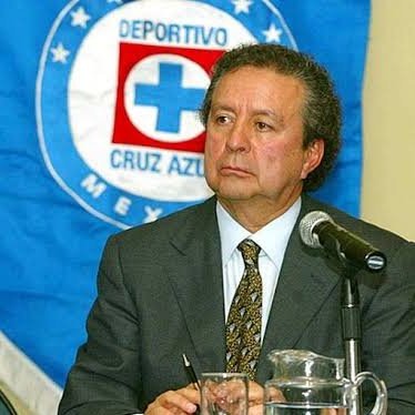 VICEPRESIDENTE DESDE HACE UN MES DEL CLUB DEPORTIVO CRUZ AZUL!
TRABAJO PARA HURTADO