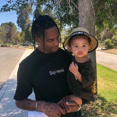 Asanique3's profile picture. 💛