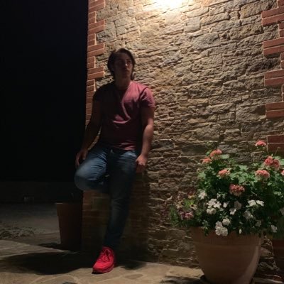 CharlyRobichon's profile picture. Coucou