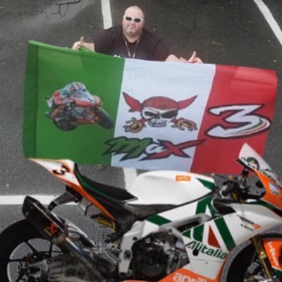 STÓ SU TWITTER PER SEGUIRE IL PIÙ GRANDE DI TUTTI !!! MAX BIAGGI