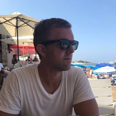 RogerMansson74's profile picture. Snäll. Glad. Stark. KRIF. Djurgården. Liverpool.