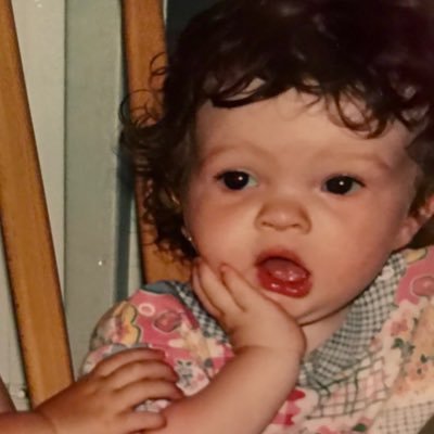 HeatherAnne_12's profile picture. 