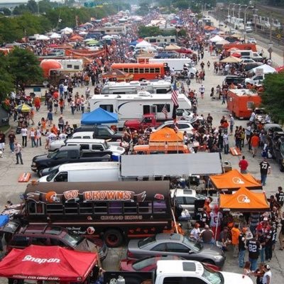 A place to share all the fun tailgating times we have in the best tailgating spot in the world #MuniLot #Browns