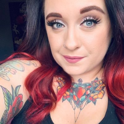 ❤️wife to @DHickman_ and momma to three babies❤️ PayPal : https://t.co/p8jdIRVfFe