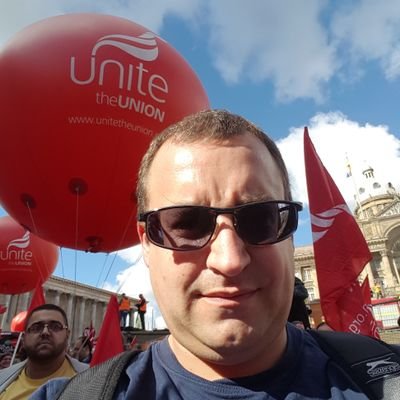 Regional Officer at Unite the Union- Wales  
Labour Supporter, proud dad and Welshman- all views my own