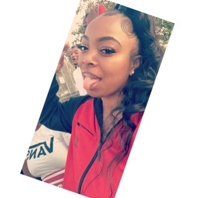 MAMA”s 💄better known as LADY Lil Dk NUSKI’s headache 🤕 🤤😍😝💍 BEETHO & Heavy World 🌎 👣