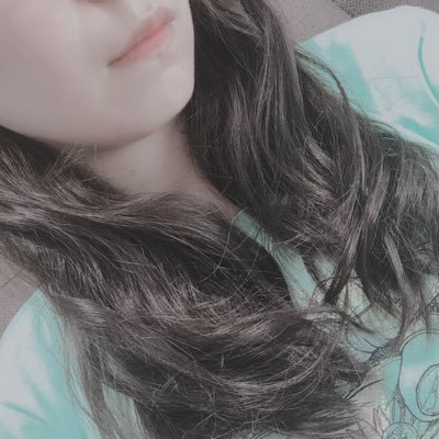 A 彼氏より痩せてるのが普通かもしれんかもやけど彼氏より痩せるもしくは同じ体重は健康的に悪い気しかしないのであくまで自分の身長からの美容体重目指す 笑 2枚目見ると違いが分かるから楽しい あと3 3 頑張ろう あと3キロ痩せたら一番太っ