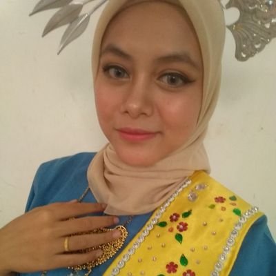 HatiiCinta's profile picture. never never give up🙋
be yourself & love yourself