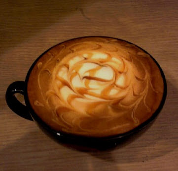 coffee_castle's profile picture. 커피를 좋아하고 사랑하는 coffeecastle입니다^^
원두중독일당하구있어요. 가입 바랍니다~