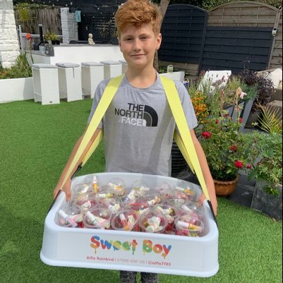 alfiesweetboy's profile picture. Alfie Rainbird - Sweets 🍬 🍭🍫🍬🍭🍫 started my business at the age of 11 - hard work pays