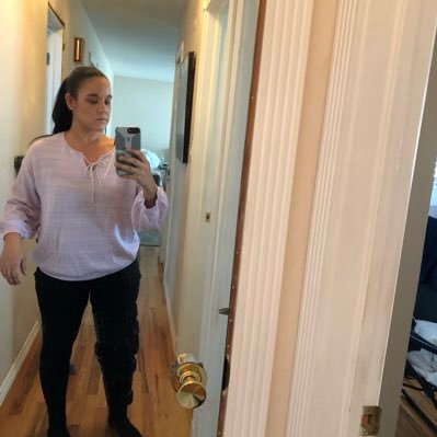 Lara_Meloni's profile picture. Nurse, Vet Tech. Business owner. Dream as you'll live forever , live as though there's no tomorrow