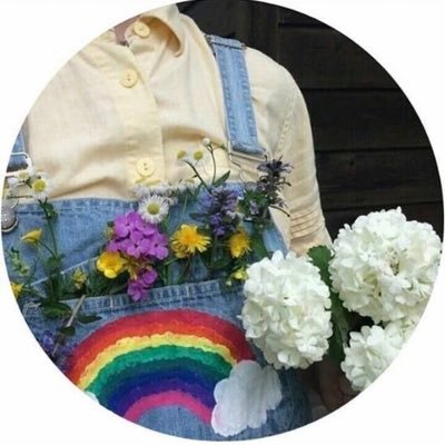 SDEcU4sfgoPrqkY's profile picture. 