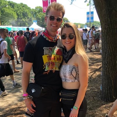 carlaajeann's profile picture. 