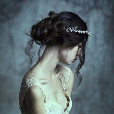 ❣Didn't mean to leave you and all of the things that we had behind❣ Lacrima Anghel|#CVRP|#CastlevaniaRP|Castlevania OC|Writer: @Capriciousaries
