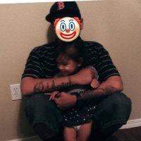 Aaron Ruiz (@ayeee_aye_ron_) 's Twitter Profile