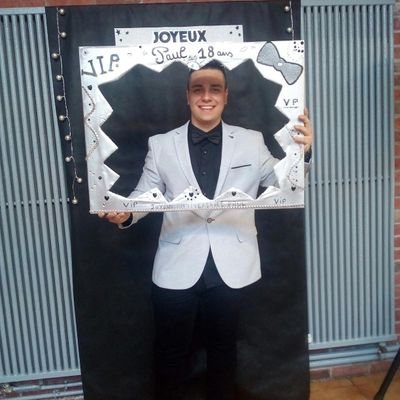 SkillOfSnipery's profile picture. 