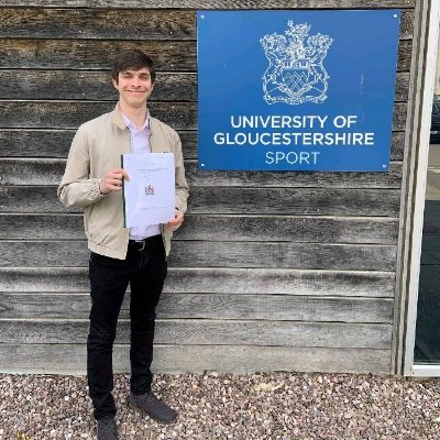 23 yo. Sport & Exercise Sciences BSc graduate. FA L5 Referee, FA L2 Coach, FA L1 Goalkeeping Coach, L2 Gym Instructor. All views my own.