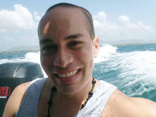 naiefalkuntar's profile picture. #SoyVenezolanoNoFascista!!! TODOPODEROSO DANOS TU FUERZA Y ENSEÑANOS EL CAMINO!!!! SIGUE CORRIENDO!!! GREEN DE CORAZÓN!!!