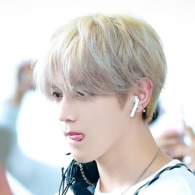 ccnpr1's profile picture. Taeyong|@nct