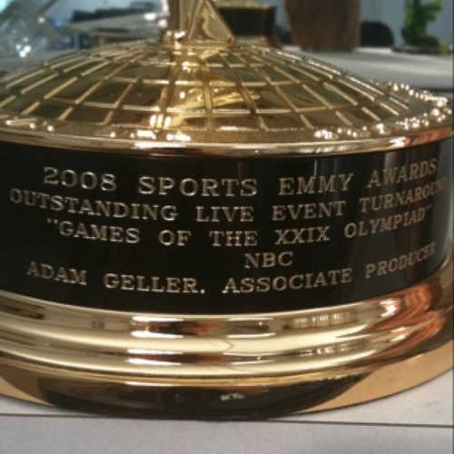 Freelance TV Sports Producer
work w/MMA announcers & interviewing fighters
Certified MMA Judge
YES Network AD
Directors Guild
2-Time Emmy Winner
A Dad