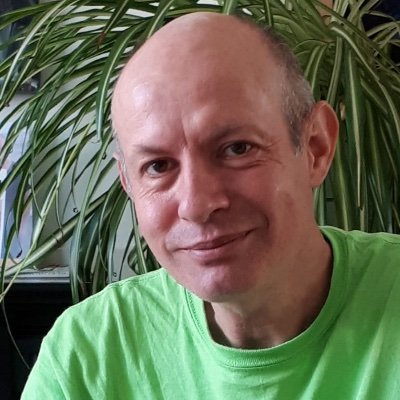 Mathematical Biologist. My group @LeidenScience models blood vessels, plants, gut microbiota. @PLOSCompBiol. NWO Vici. Director @lorentzcenter 🏳️🌈