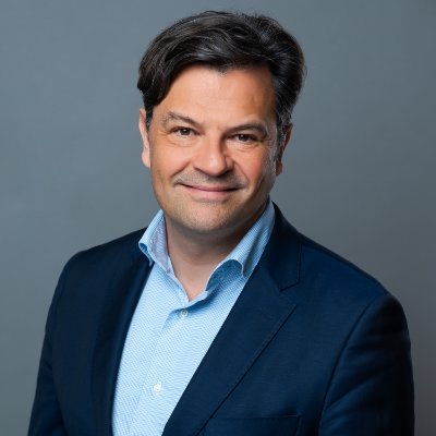 _NicolasDUMONT's profile picture. Directeur Marketing et Communication à la Monnaie de Paris