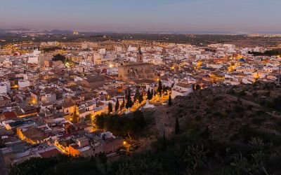 Aficionado a la meteorología de Sagunto.
Comunicación a nivel local de aquellas emergencias que ocurran en la ciudad.