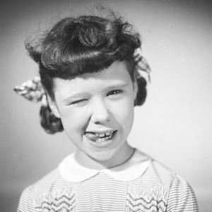 SnowWhite2090's profile picture. ‏‏‏وأَقولُ لنفسي : سيطلع
من عَتْمتي قَمَرُ...   محمود درويش