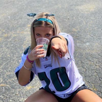 thatz_so_raven's profile picture. 