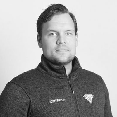 Head of Coach Development in the Finnish Ice Hockey Association. Master of Sport Sciences. Ice hockey professional. Tweets in English & Finnish #Leijonat