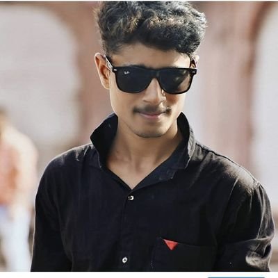 Dineshsingh869's profile picture. jay hind❤️👑